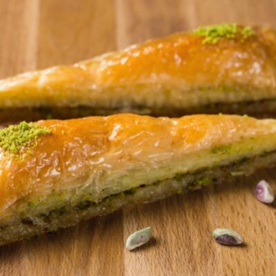 Пахлава обычная средняя в Чудо Плов по цене 320 ₽