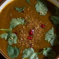 Харчо с грецким орехом и зернами граната в ROS