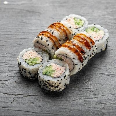 Калифорния кунжут в ROLLS KING SUSHI KINGDOM по цене 999 ₽