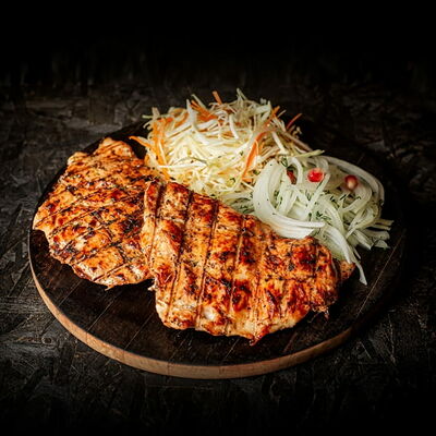 Стейк из куриной грудки в KOSTROF по цене 562 ₽