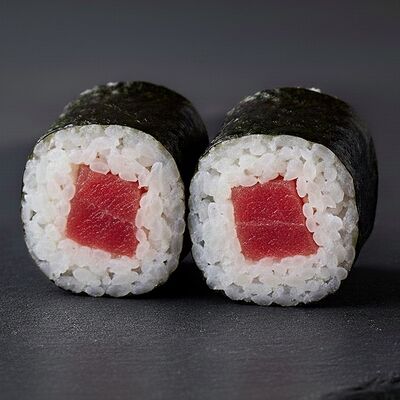 Текка хосомаки в ОЛИО пицца и суши по цене 245 ₽