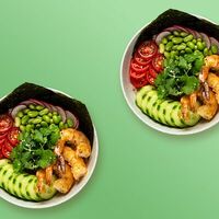 2 Поке с обжаренными креветками в Bali Bowl