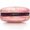 Ягодный чизкейк (макарони, макаруны, макаронсы, macaron) в Mon Bon по цене 180