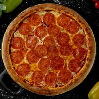 Пицца Пеперони (38 см) в Hot Pizza