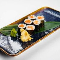 Маки Лосось в Tao Sushi Lab