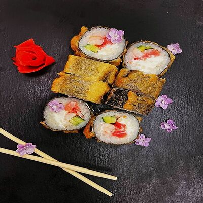 Ролл Фьюжн в BanZayka по цене 451 ₽