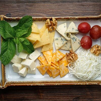 Сырное ассорти в Парк-отель Усадьба по цене 875 ₽