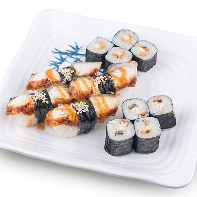 Сет угорь в Томаго по цене 1050 ₽