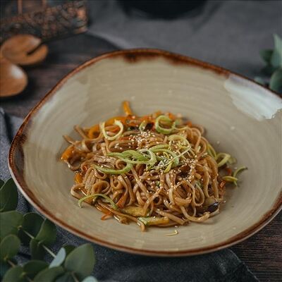 Удон с овощами в Amato по цене 365 ₽