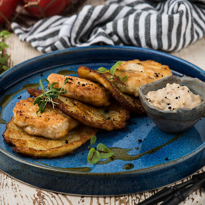 Картофельные драники с куриным филе в ЛарисуВаннуХочу по цене 460