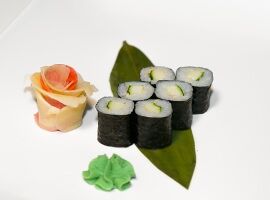 Ролл с огурцом в WokPho по цене 220 ₽