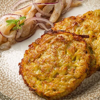 Драники с муксуном в Мираж по цене 690 ₽