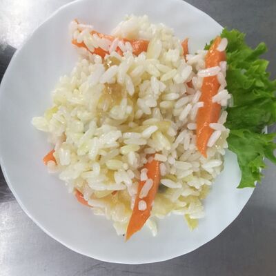 Рис отварнойв ТУТ КУХНЯ по цене 190 ₽