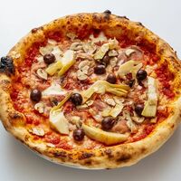 Capricciosa Normale в Pizzeria Da Vincenzo