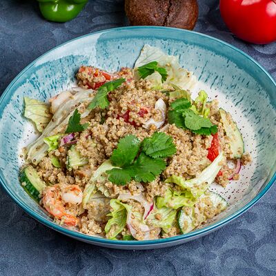 Креветки с киноа в Космос по цене 550 ₽