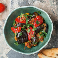 Аджапсандал в Двор Помидор