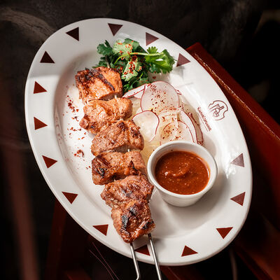 Шашлык из свиной шеи в ЮжанеГорожане по цене 708 ₽