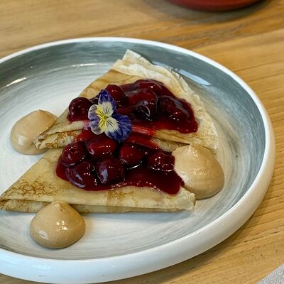 Блины с кремом Matilda и вишней в Matilda по цене 450 ₽