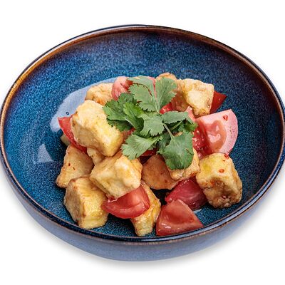 Салат с хрустящими баклажанами в Пинта по цене 3290 ₸