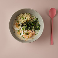 Сливочный рамен с креветками в Rollwell