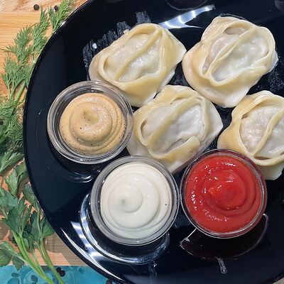 Манты домашние в Папа Чебурек по цене 280 ₽