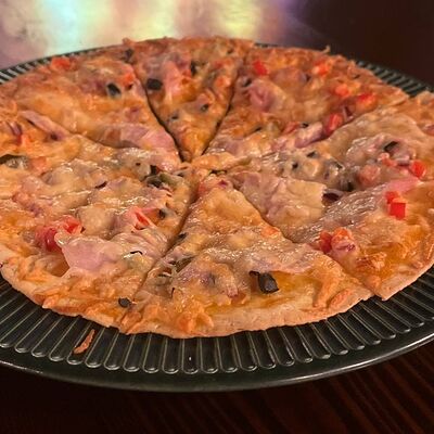 Мини-пицца с беконом в Зеленая фея по цене 400 ₽