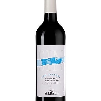 Напиток Vina Albali Cabernet Tempranillo в Delicates Club по цене 1190 ₽