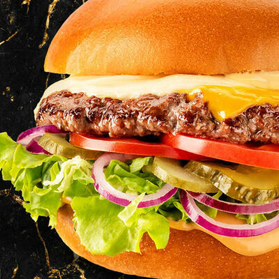 Бургер Самый Вкусный Black Angus одинарный в Black Star Burger по цене 650 ₽