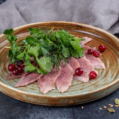 Филе копченого гуся в Гусь по цене 988 ₽