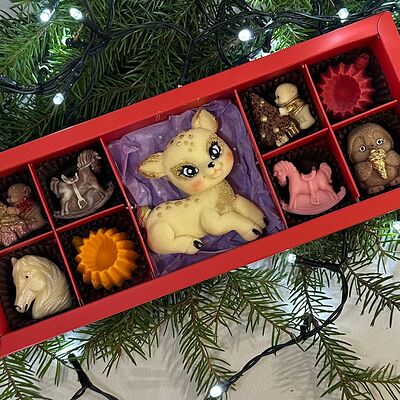 Шоколадный набор с олененком в Allowberry по цене 3000 ₽