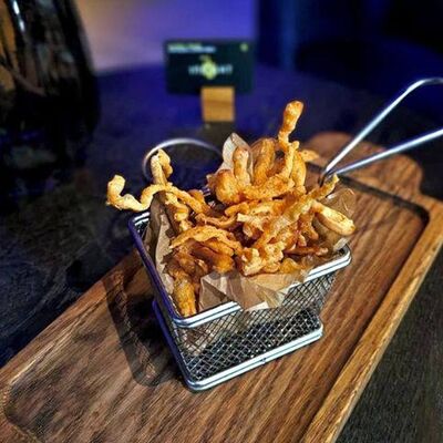 Хрустящий сыр Чечел в Insight по цене 350 ₽