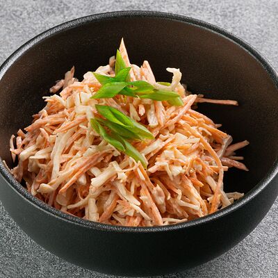 Салат Коул слоу в Holy Hotdoggers по цене 530 ₽