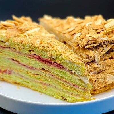 Наполеон фисташковый в Coffee hills по цене 527 ₽