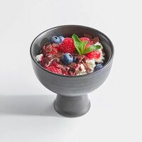 Творог из сыроварни с ягодами в Grande Osteria