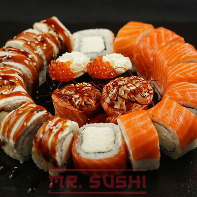 Сет Для двоих в Мистер суши по цене 2475 ₽