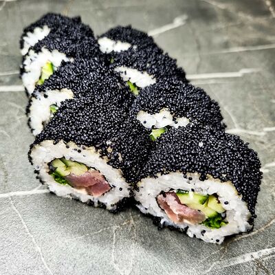 Ролл Черная леди в Sushitop по цене 410 ₽