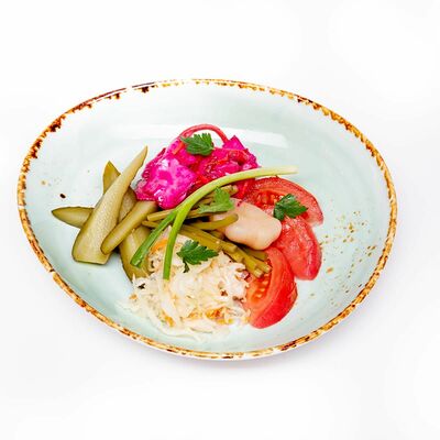 Соленья с дачи в Гриль house по цене 260 ₽