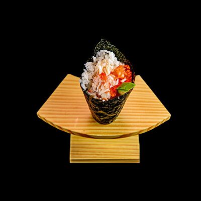 Темаки Калифорния в Kuma to Sakana по цене 380 ₽