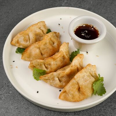 Хрустящие гнёзда с курицей в Кафе Nебо по цене 390 ₽