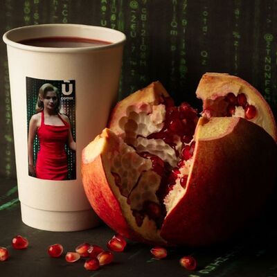 Девушка в красном в Utopian Coffee по цене 470 ₽