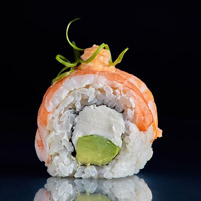 Ролл Филадельфия с креветкой и спайси-соусом в Sushi to Eat по цене 690 ₽