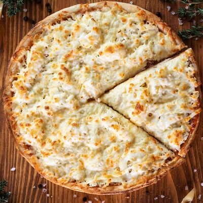 Пицца Экзотика куриная в Адельфия по цене 470 ₽