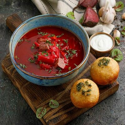 Борщ с телятиной в Баклажан в ТЦ 