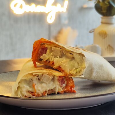 Шаверма с сыромв Кофейня НАШЕ МЕСТО по цене 330 ₽