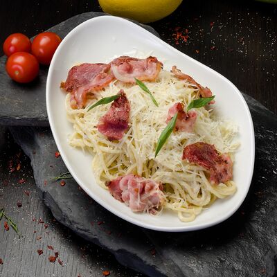 Паста Карбонара в Pizzasam по цене 750 ₽