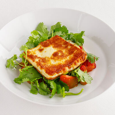 Халуми на гриле с печеными овощами в Harvest по цене 950 ₽