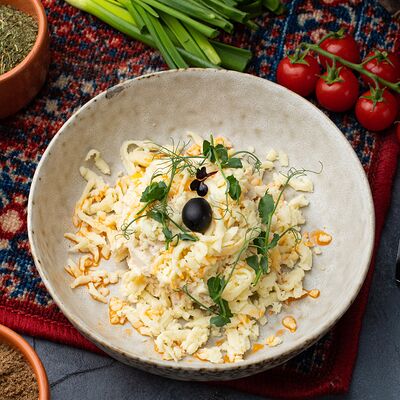 Салат Тбилисо в Хижина по цене 490 ₽