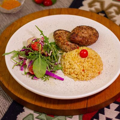 Котлета из индейки с булгуром в Хан Булак по цене 550 ₽