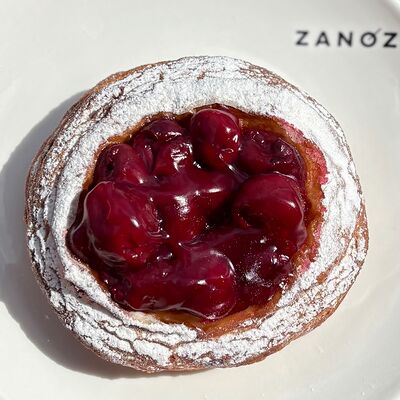 Даниш с творогом и вишней в Zanoza по цене 300 ₽