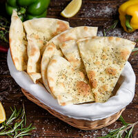 Фокачча с розмарином в Villa Pasta